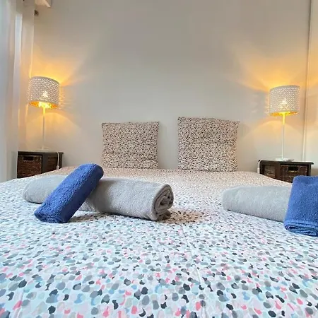 Rabiac - Charming 1 Bedroom With Private Garden Apartment Antibes
